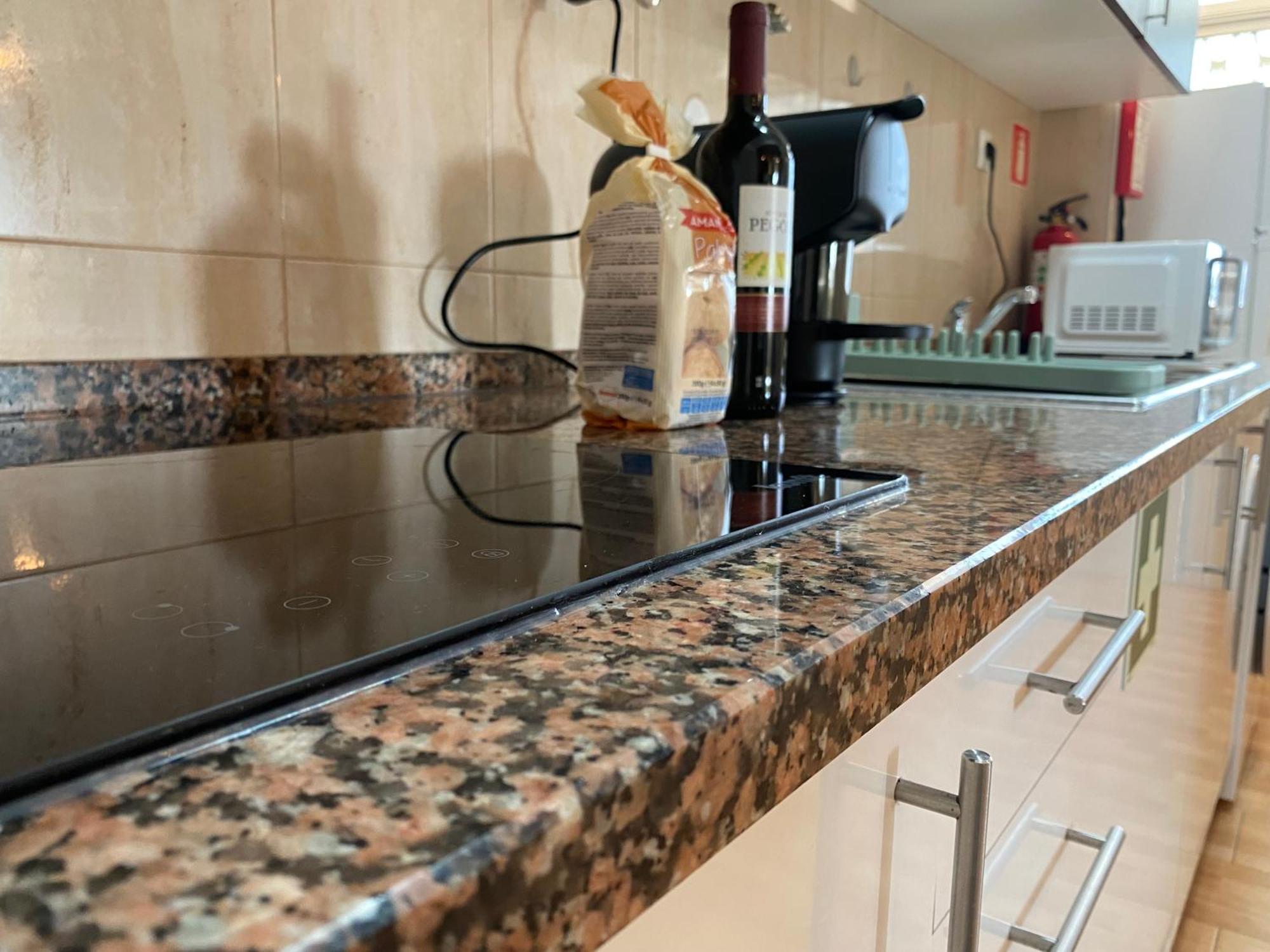 Almada Central Apartment מראה חיצוני תמונה